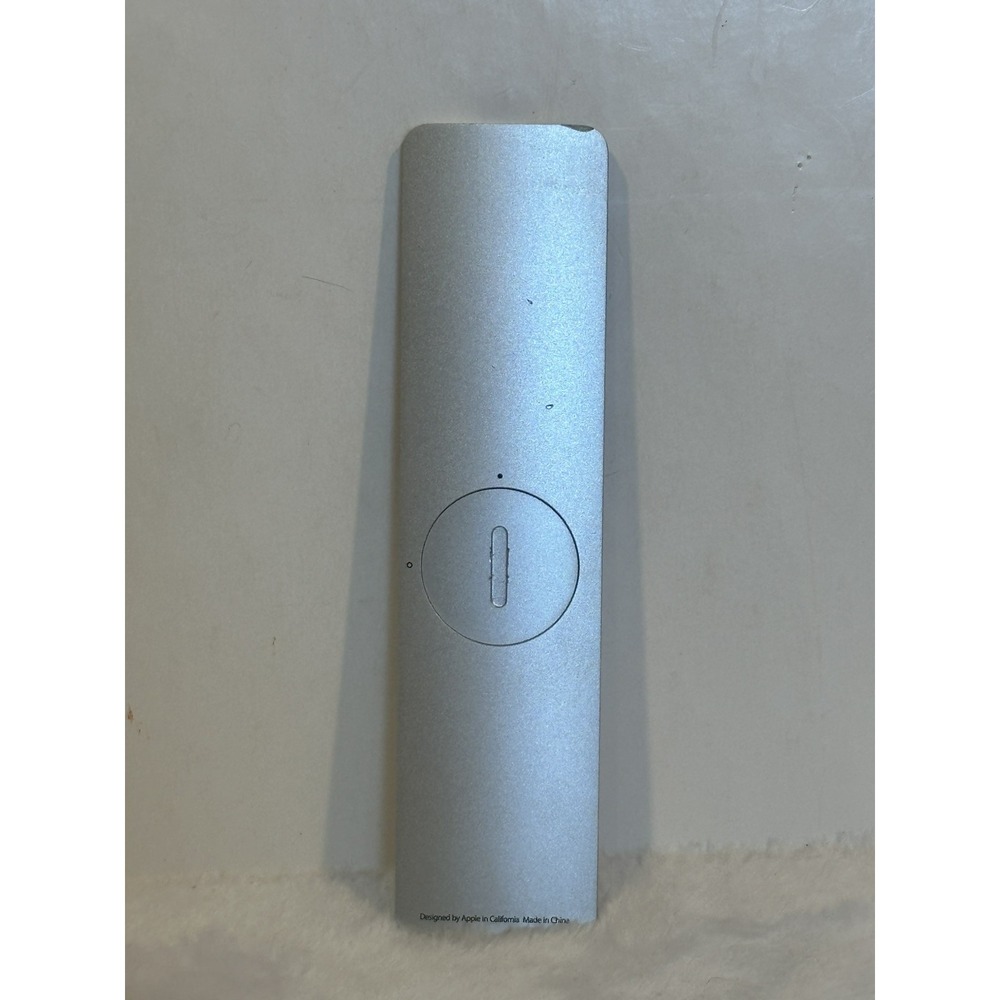 Apple‎ Tv Remote - Picture 2 of 3